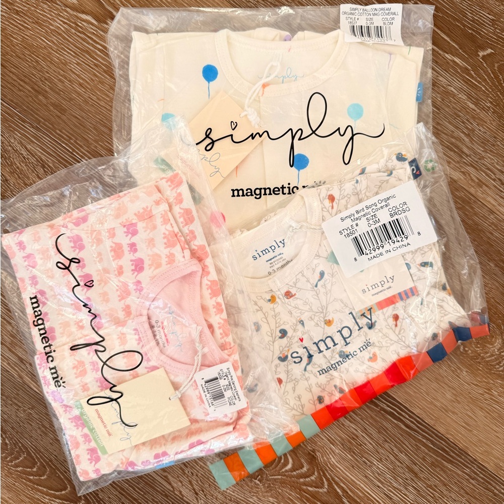 Magnetic Me organic cotton magnetic favorite footie (0-3М) (8-12lb) - 3 items.
